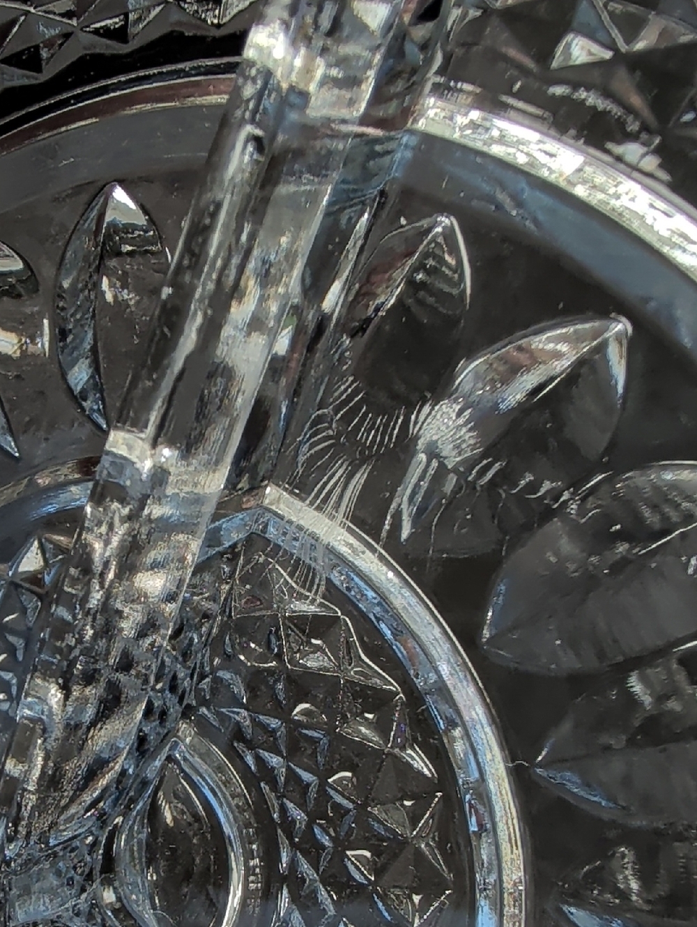 Lead Glass Relish Tray 3 Compartment - Picture 7 of 7
